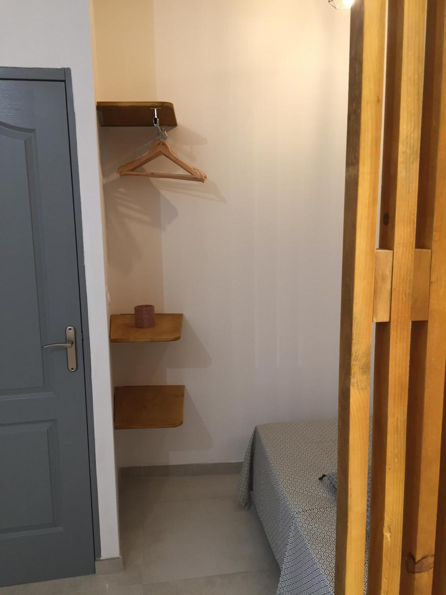 Studio Climatise, La Cloison Arles Exteriér fotografie